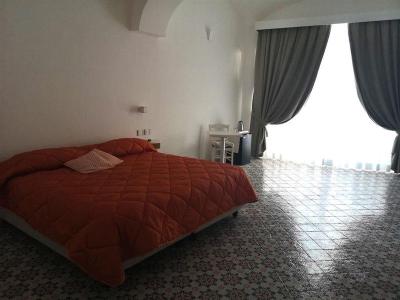 A.I.R. Hotel Gabbiano Isola Rossa Eksteriør billede
