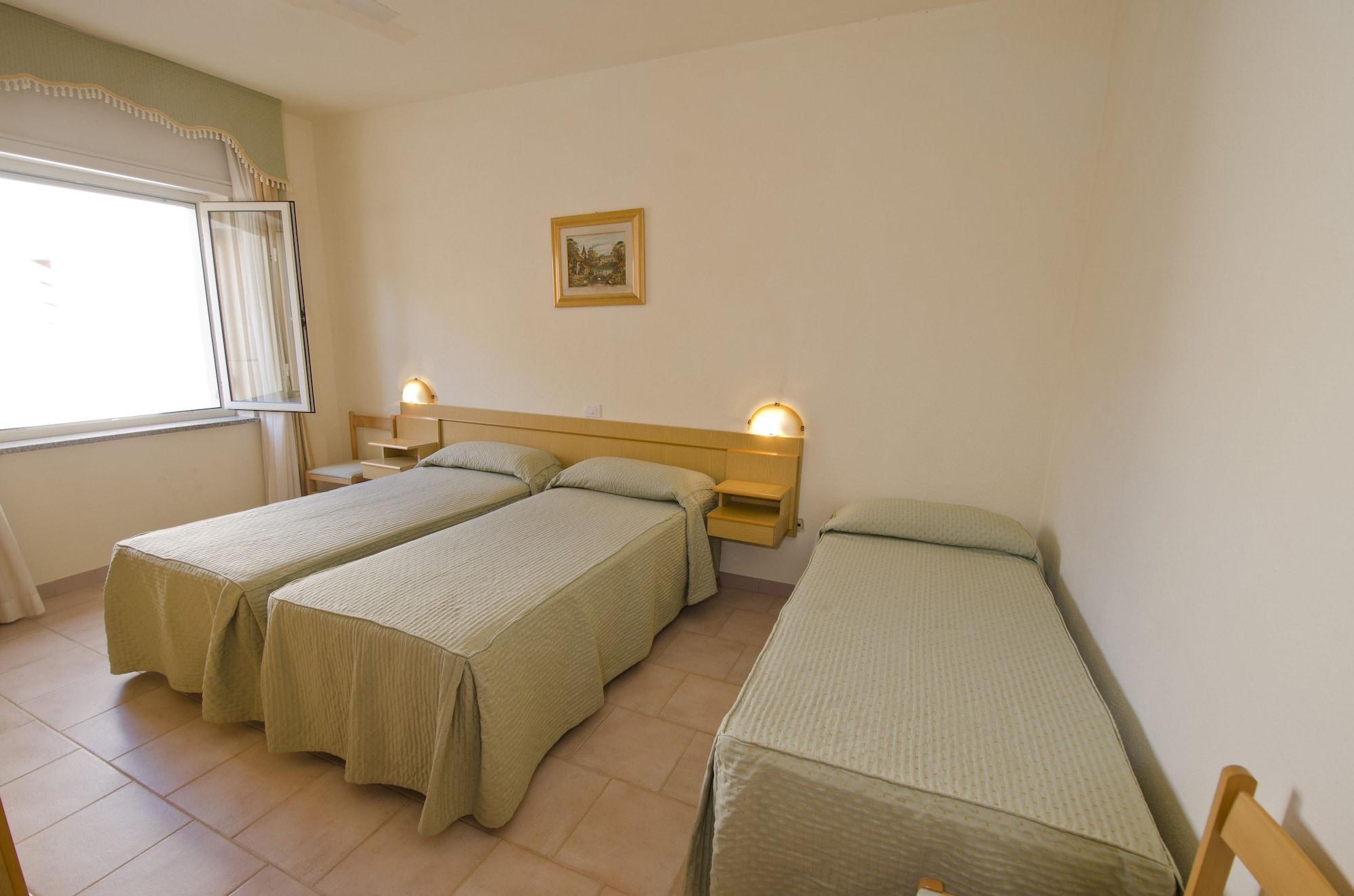 A.I.R. Hotel Gabbiano Isola Rossa Eksteriør billede