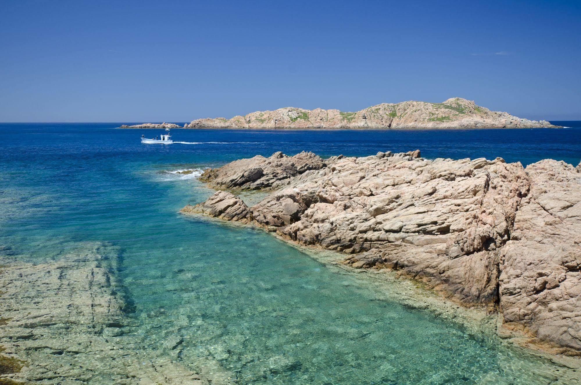 A.I.R. Hotel Gabbiano Isola Rossa Eksteriør billede